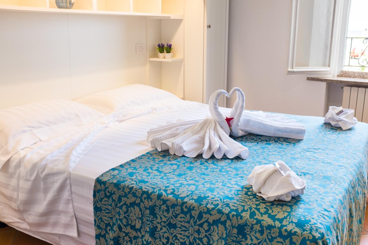 Hotel Villa Laura Rimini Luaran gambar