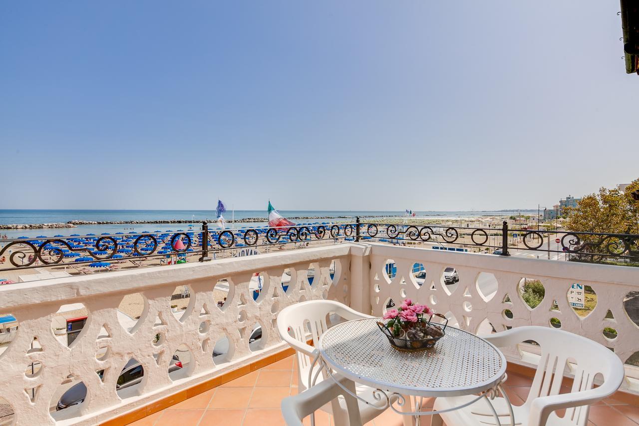 Hotel Villa Laura Rimini Luaran gambar